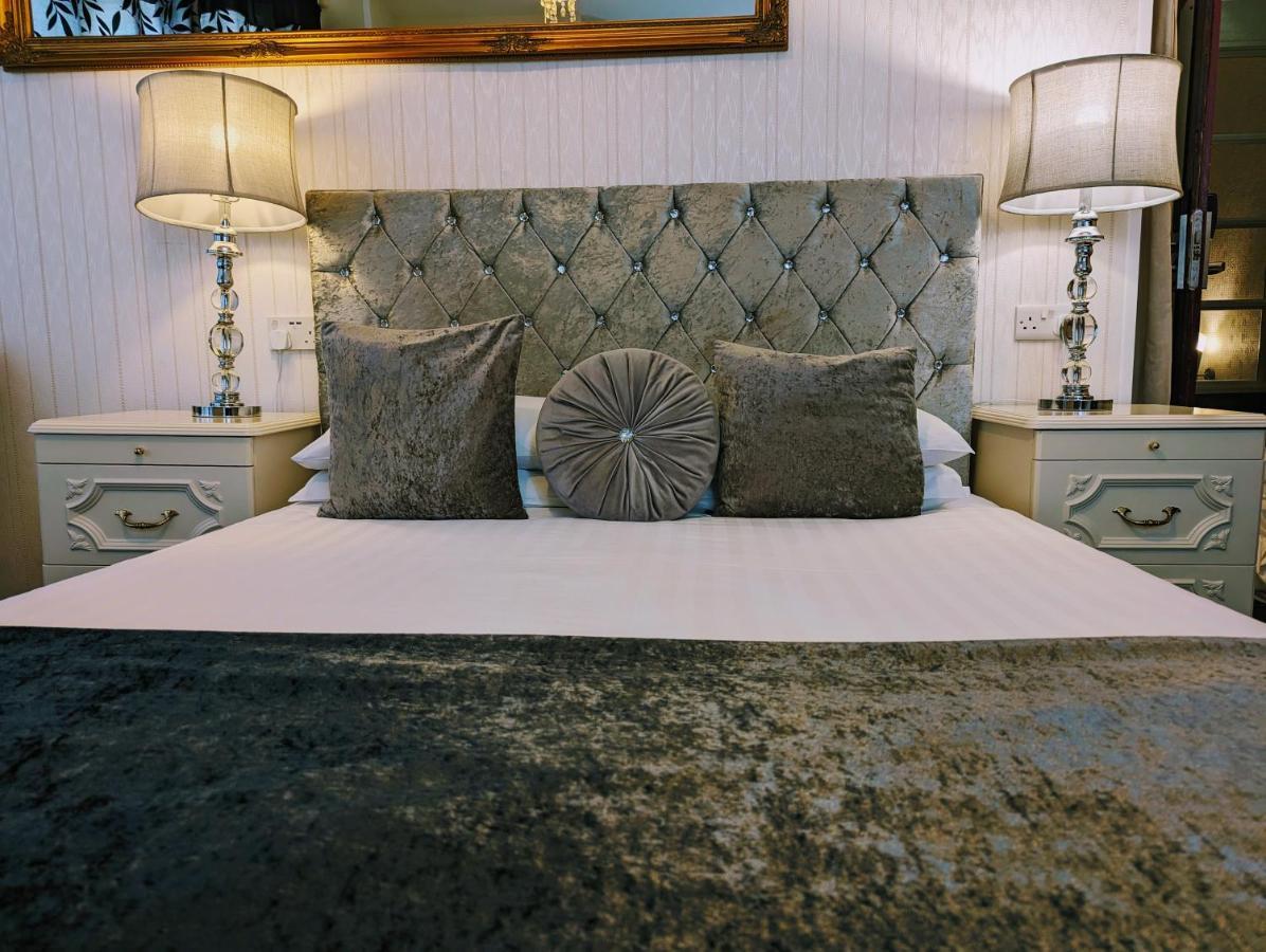 Hotel Brookside & Restaurant ,suitable For Solo Travelers, Couples, Families, Groups Education Trips & Contractors Welcome