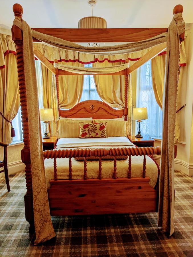 Hotel Brookside & Restaurant ,suitable For Solo Travelers, Couples, Families, Groups Education Trips & Contractors Welcome 3*