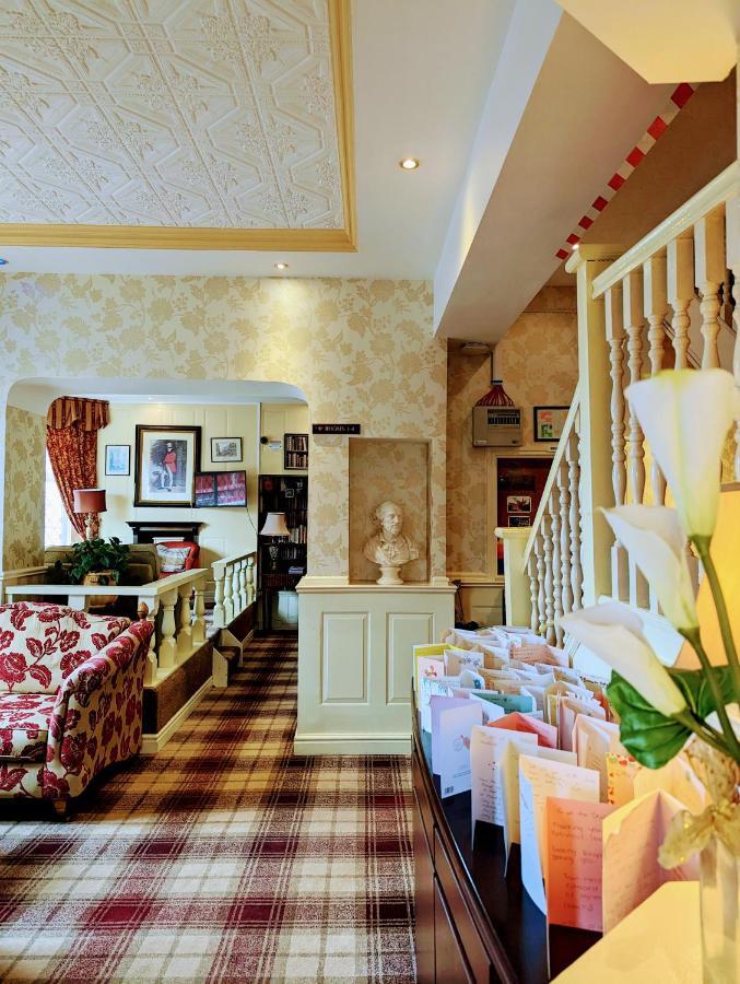 Brookside & Restaurant ,suitable For Solo Travelers, Couples, Families, Groups Education Trips & Contractors Welcome Chester