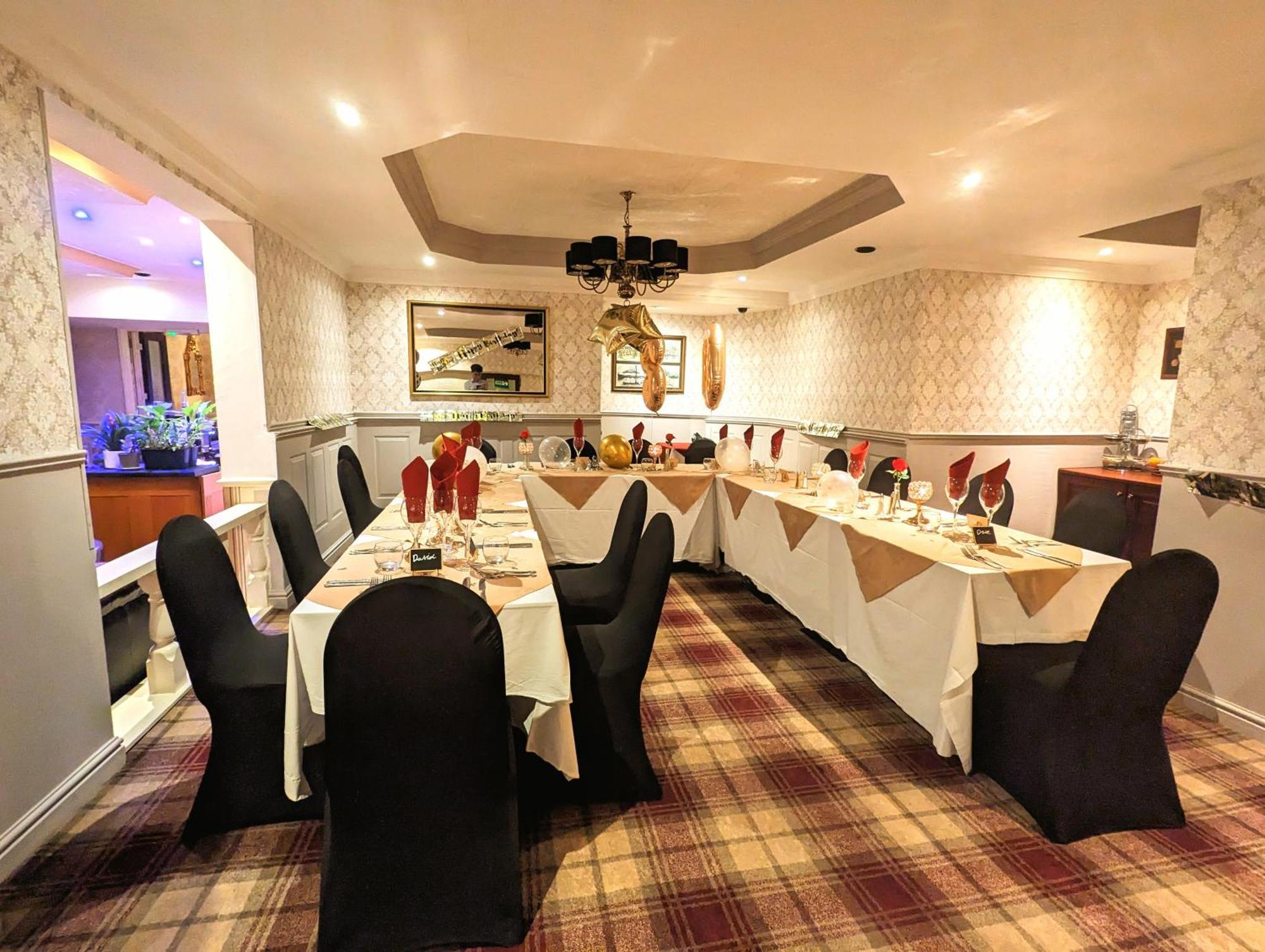 Brookside & Restaurant 3*