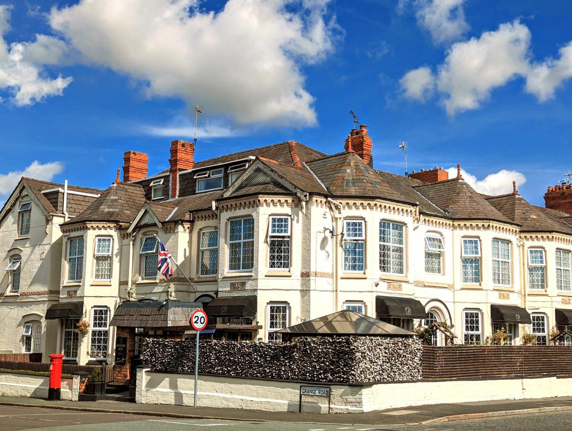 Brookside & Restaurant Chester